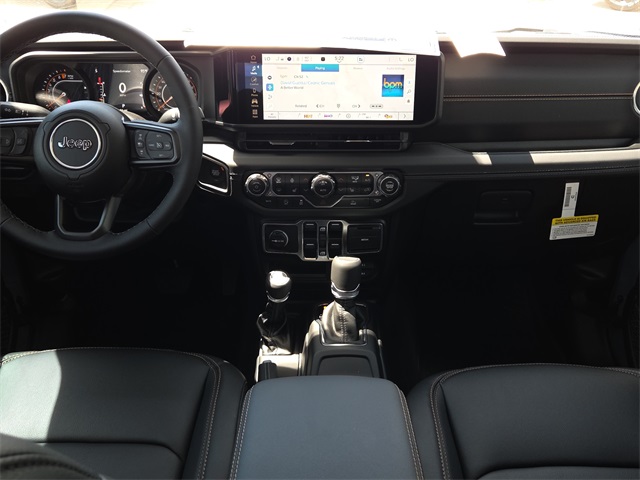 2025 Jeep Gladiator Sport photo 10