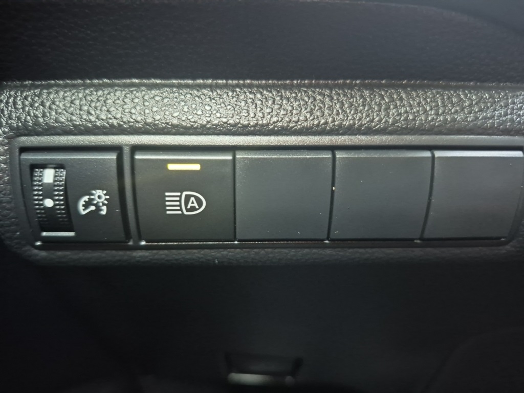 2024 Toyota Corolla LE photo 11