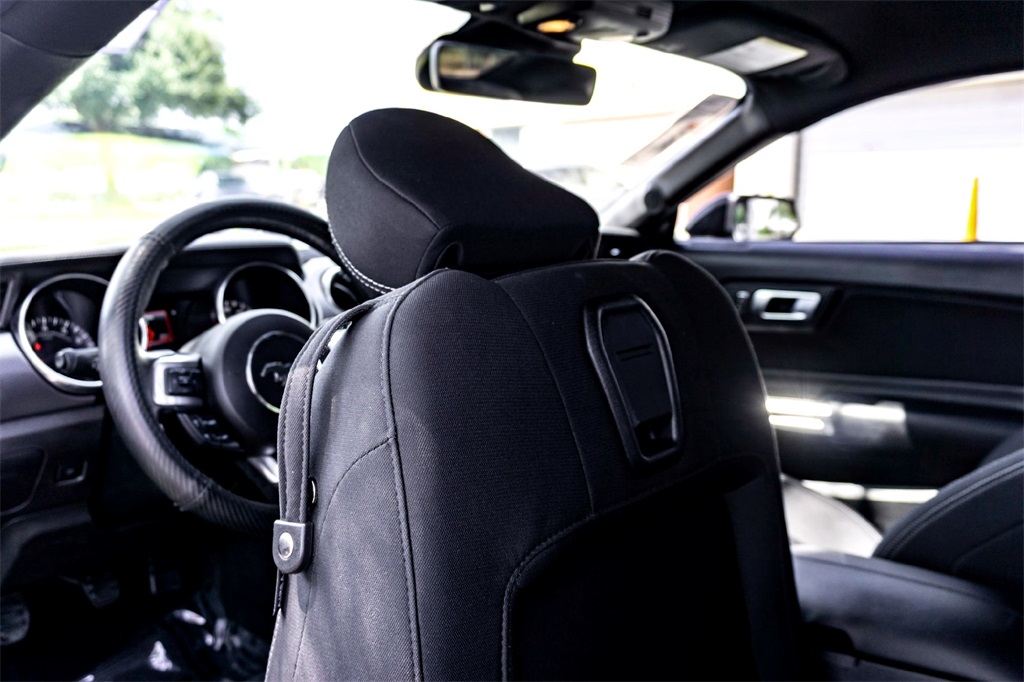 2021 Ford Mustang GT photo 27
