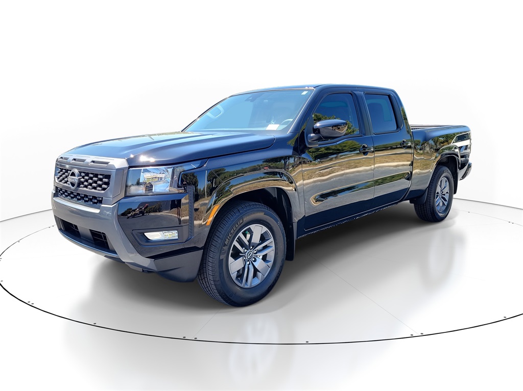 2025 Nissan Frontier SV photo 4