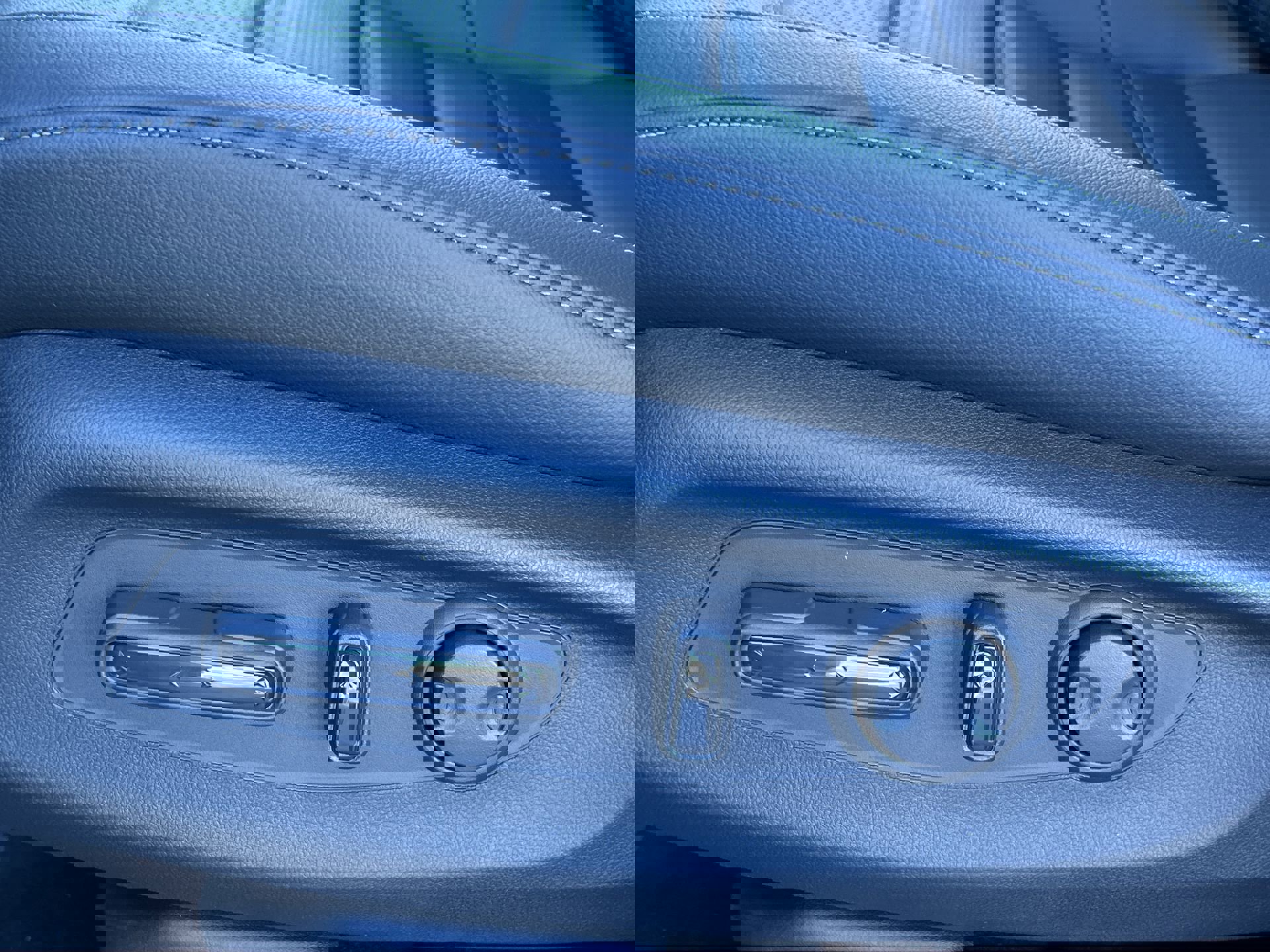 2026 Honda CR-V EX-L photo 10