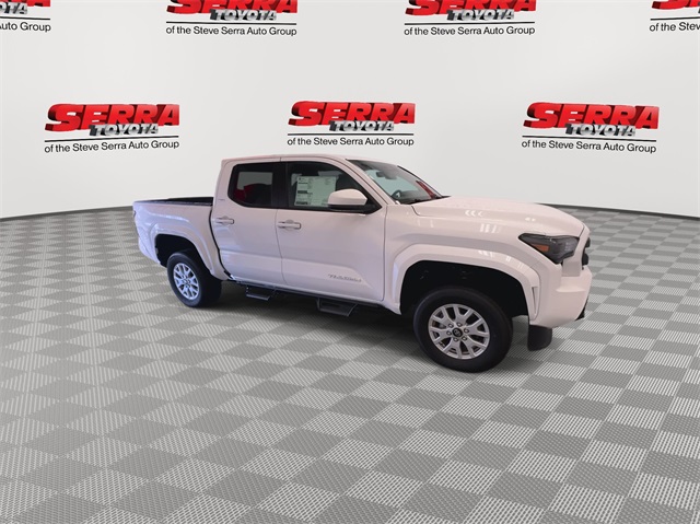 2024 Toyota Tacoma SR5 photo 3