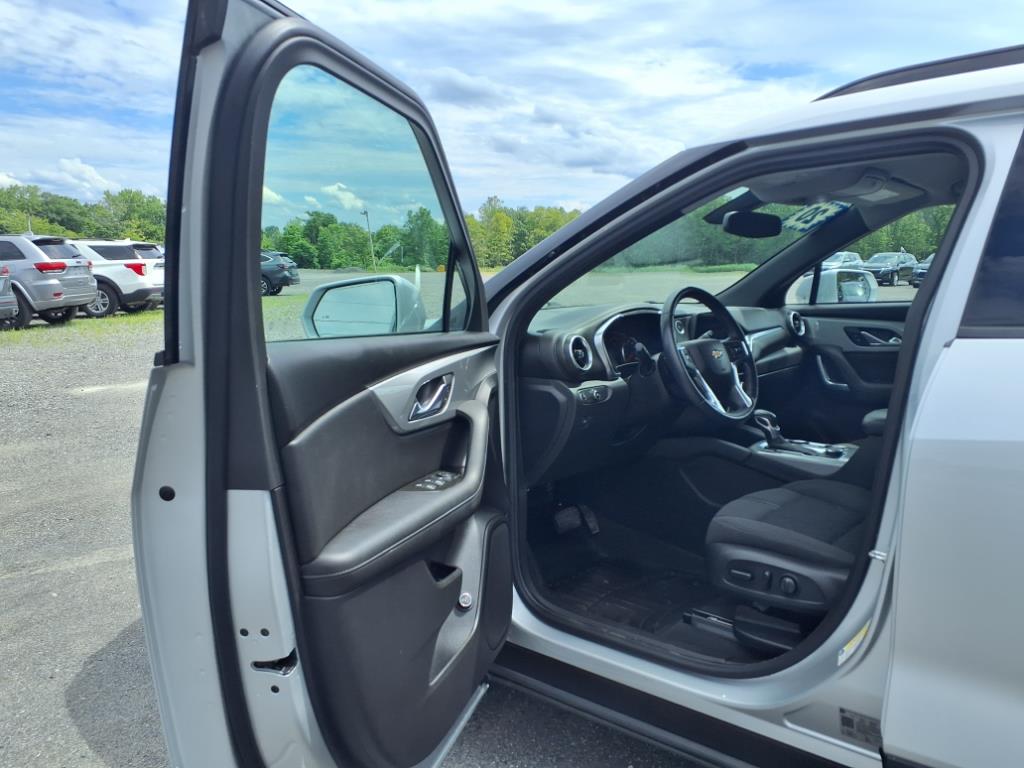 2020 Chevrolet Blazer 2LT photo 12