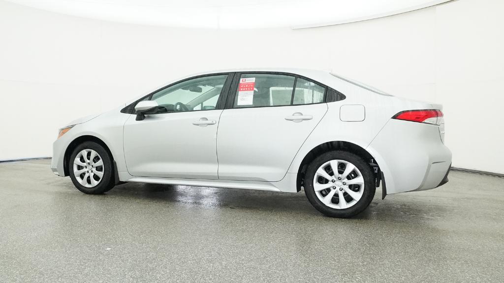 2025 Toyota Corolla LE photo 12