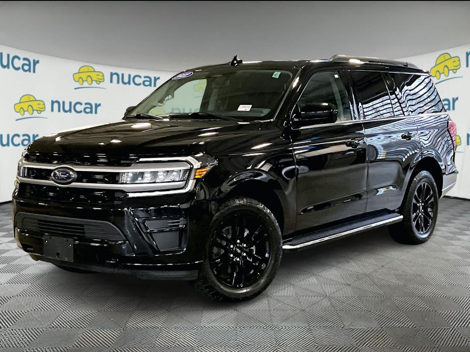 2022 Ford Expedition XLT photo 3