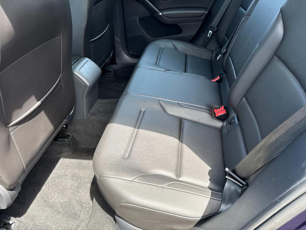 2018 Volkswagen Golf TSI SE photo 14