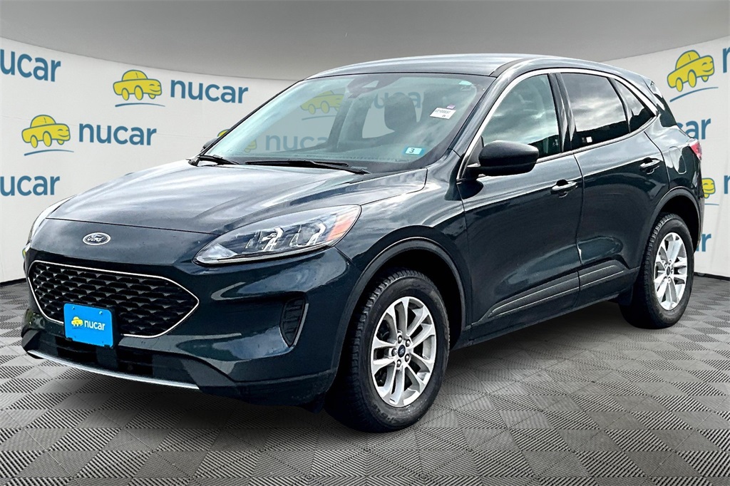 2022 Ford Escape SE photo 3