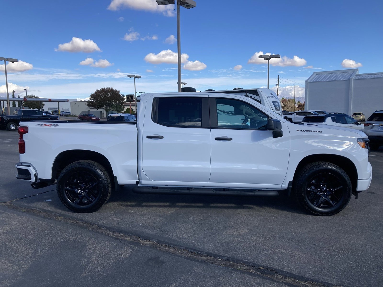 2026 Chevrolet Silverado 1500 Custom photo 4