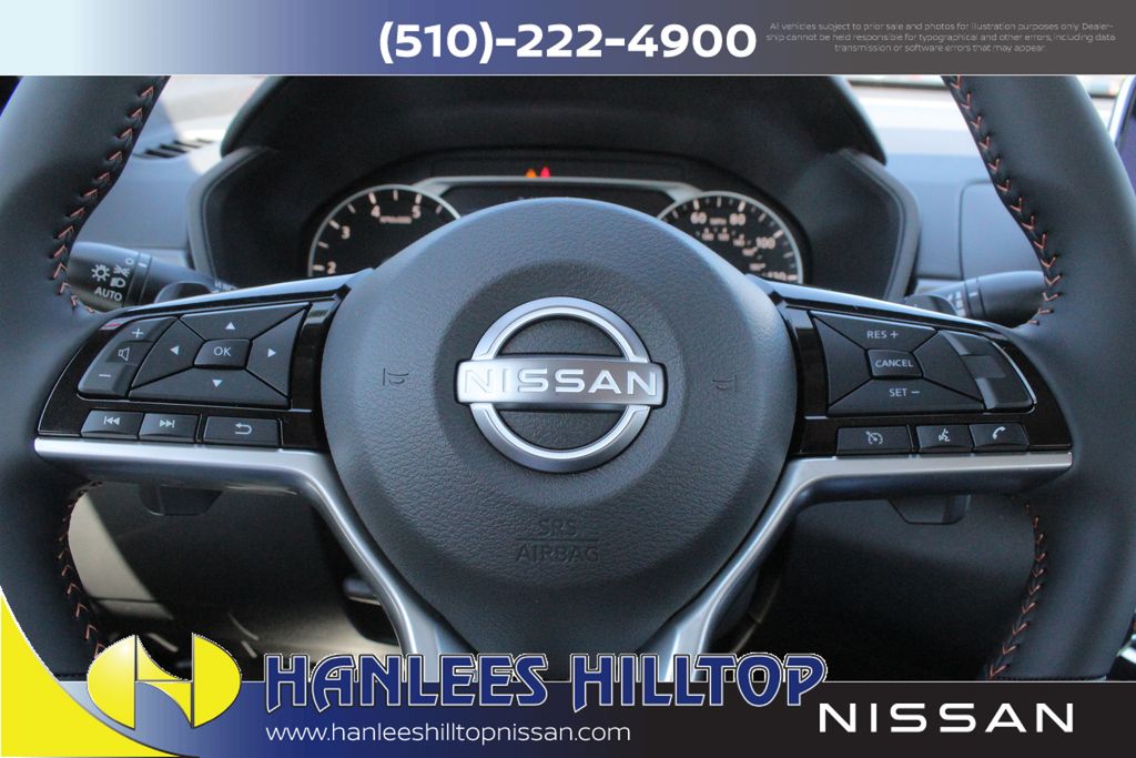 2025 Nissan Altima 2.5 SR photo 17