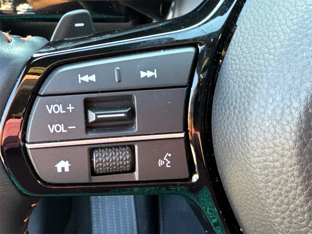 2025 Honda CR-V Hybrid Sport Touring photo 23