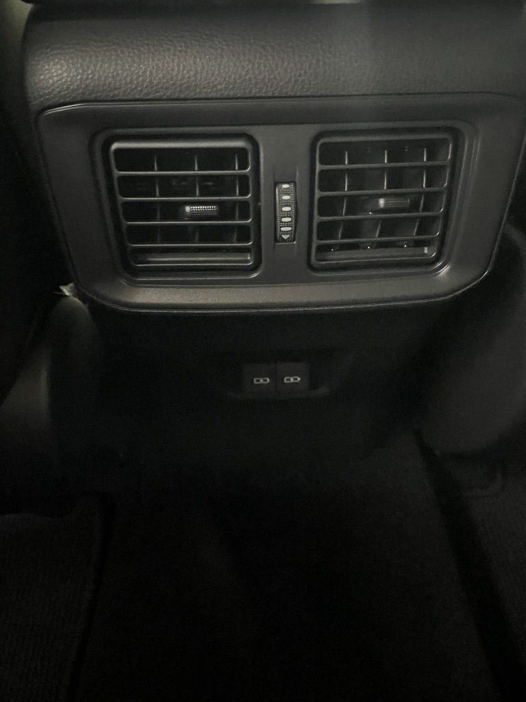 2025 Toyota RAV4 Hybrid XSE photo 29