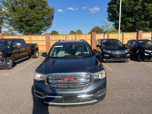 2019 Gmc Acadia SLT photo 2