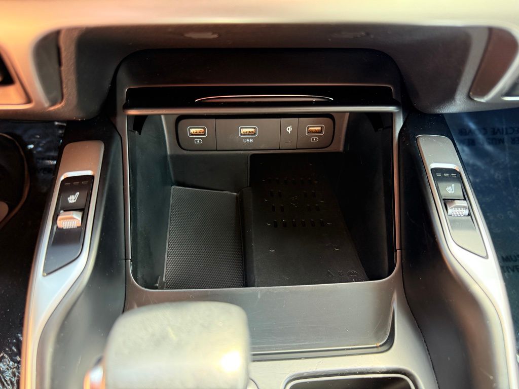 2023 Kia Sorento S photo 27