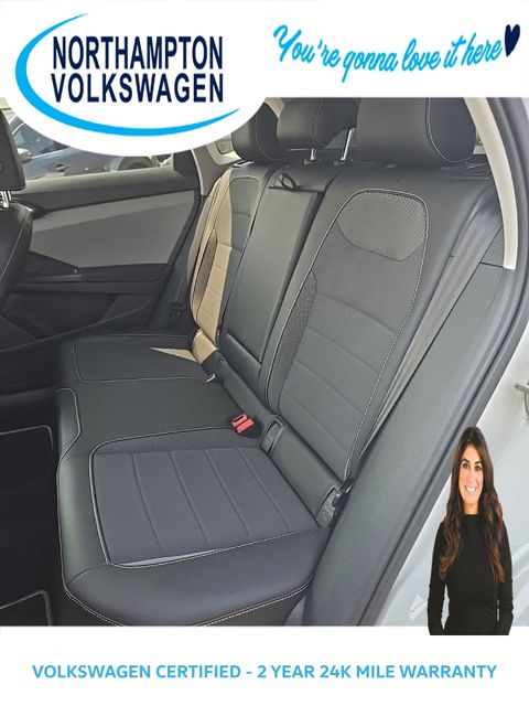 2022 Volkswagen Taos SE photo 9