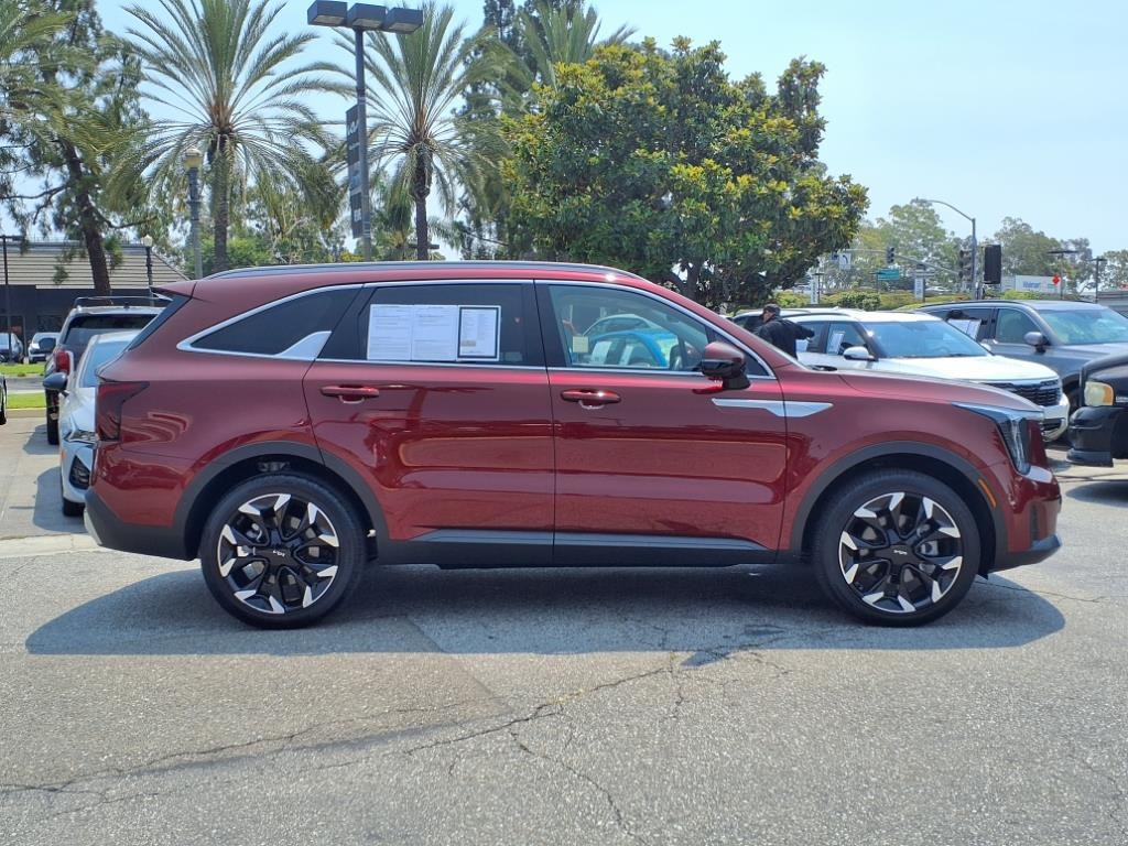 2024 Kia Sorento SX photo 6