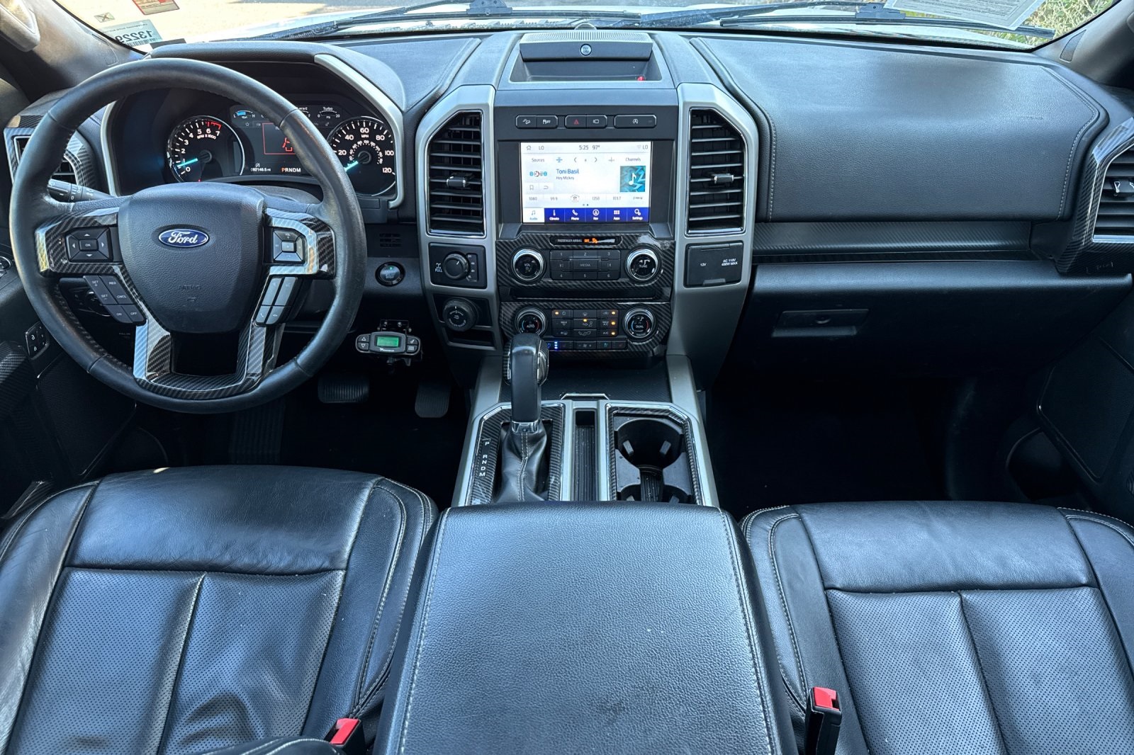 2019 Ford F-150 Lariat photo 13