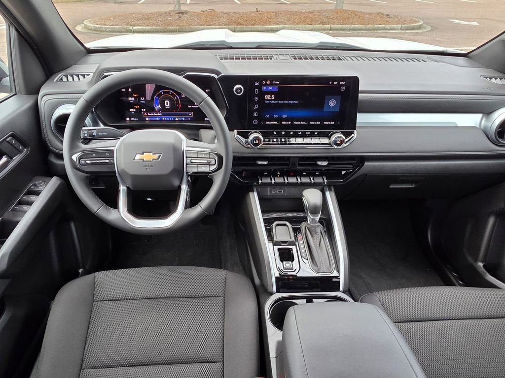 2025 Chevrolet Colorado Work Truck LT photo 26