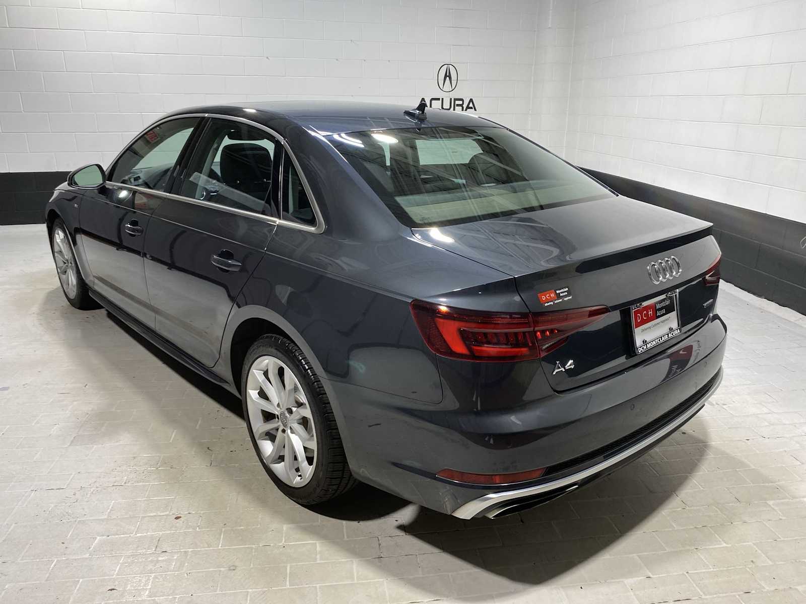 2019 Audi A4 Quattro Premium Plus photo 4