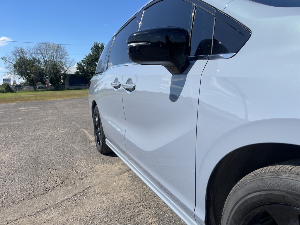 2024 Honda Odyssey Sport photo 13