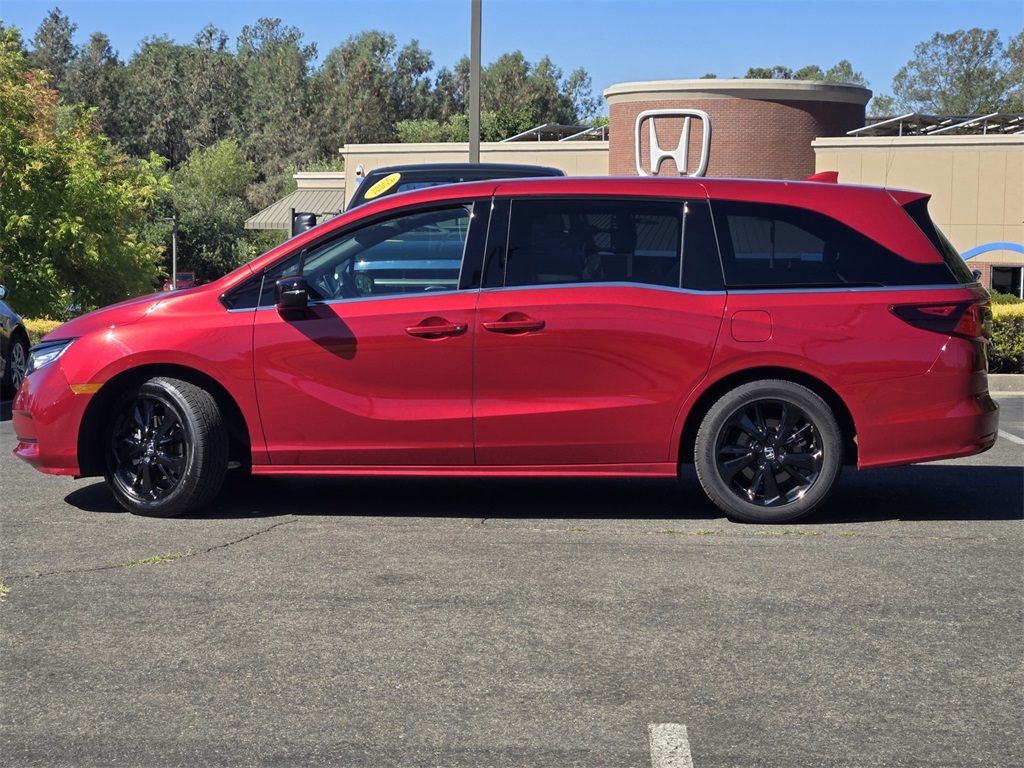 2023 Honda Odyssey Sport photo 7