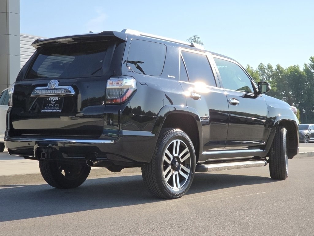 2021 Toyota 4Runner Limited photo 25