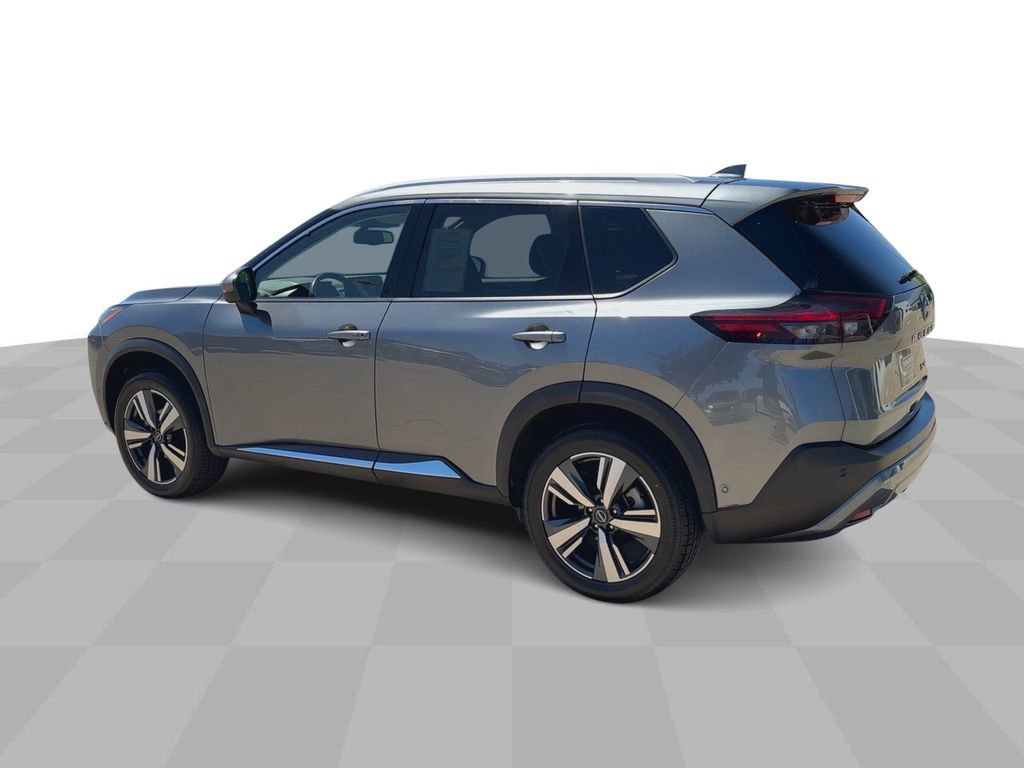 2023 Nissan Rogue SL AWD photo 5