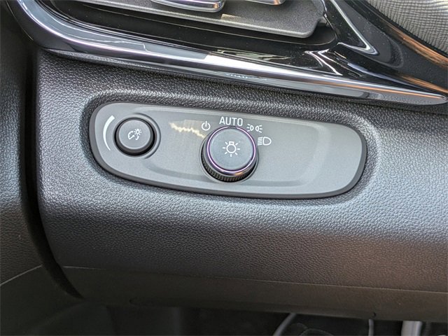 2026 Buick Envista ST photo 25