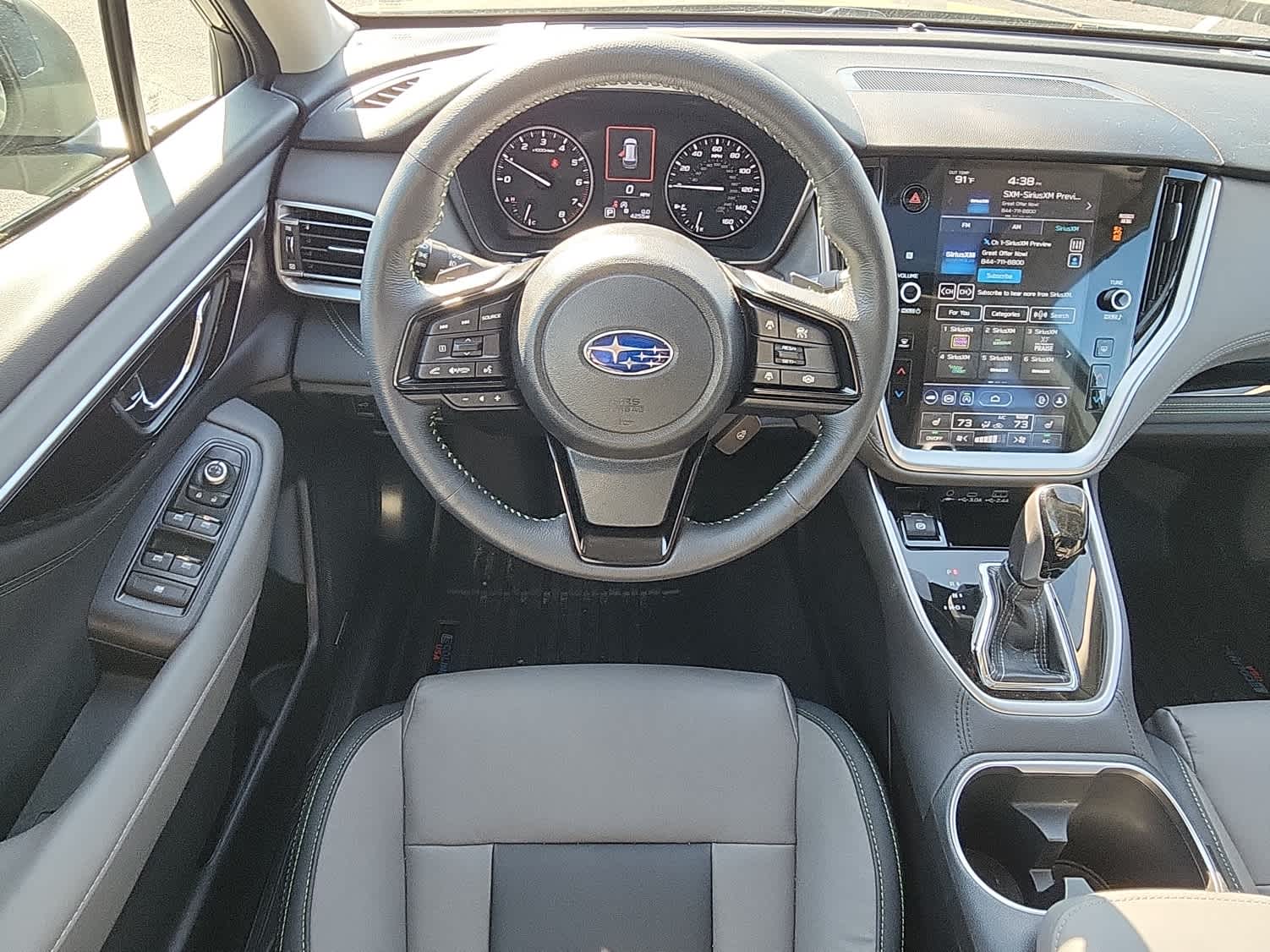 2025 Subaru Outback Onyx Edition photo 8
