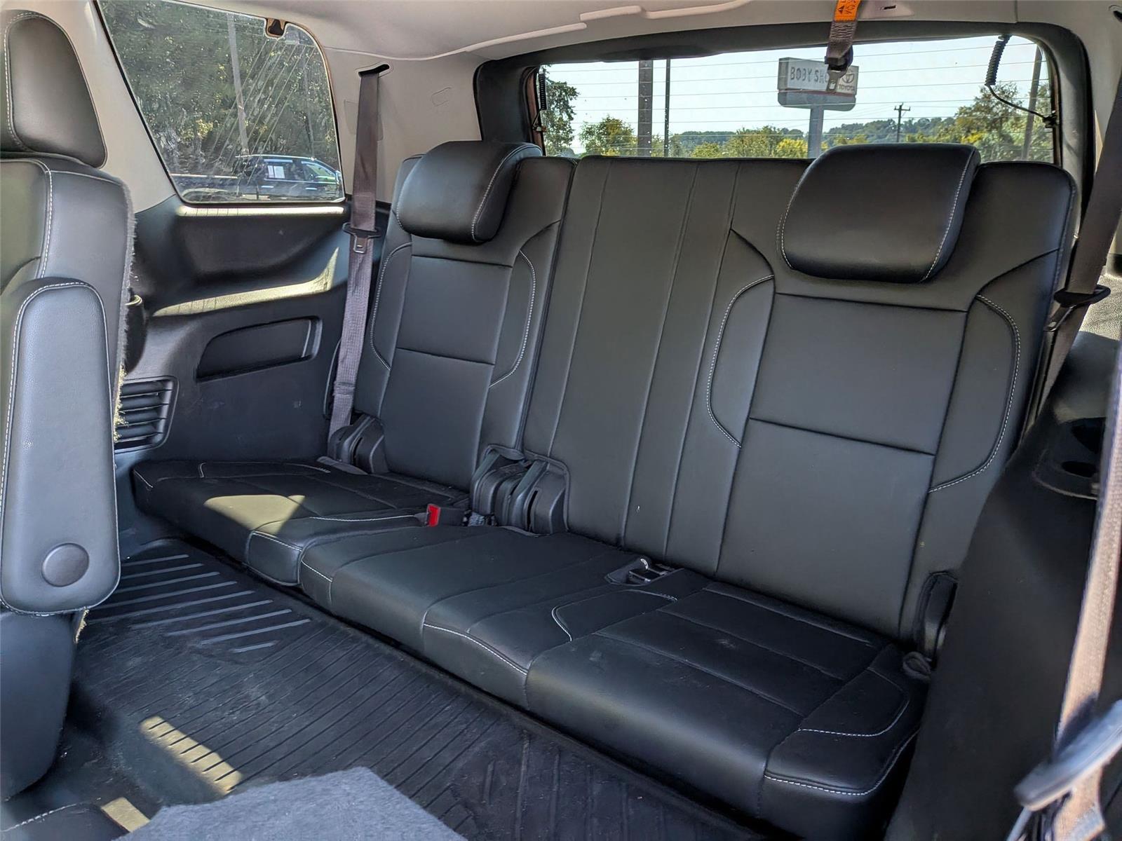 2019 Gmc Yukon SLT photo 28