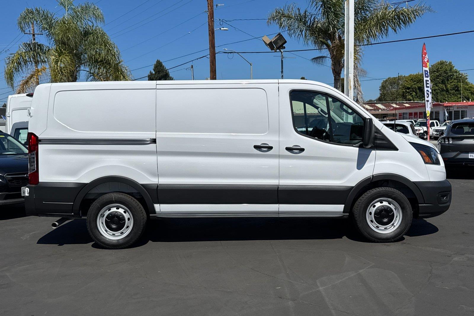 2025 Ford Transit Cargo Van photo 2