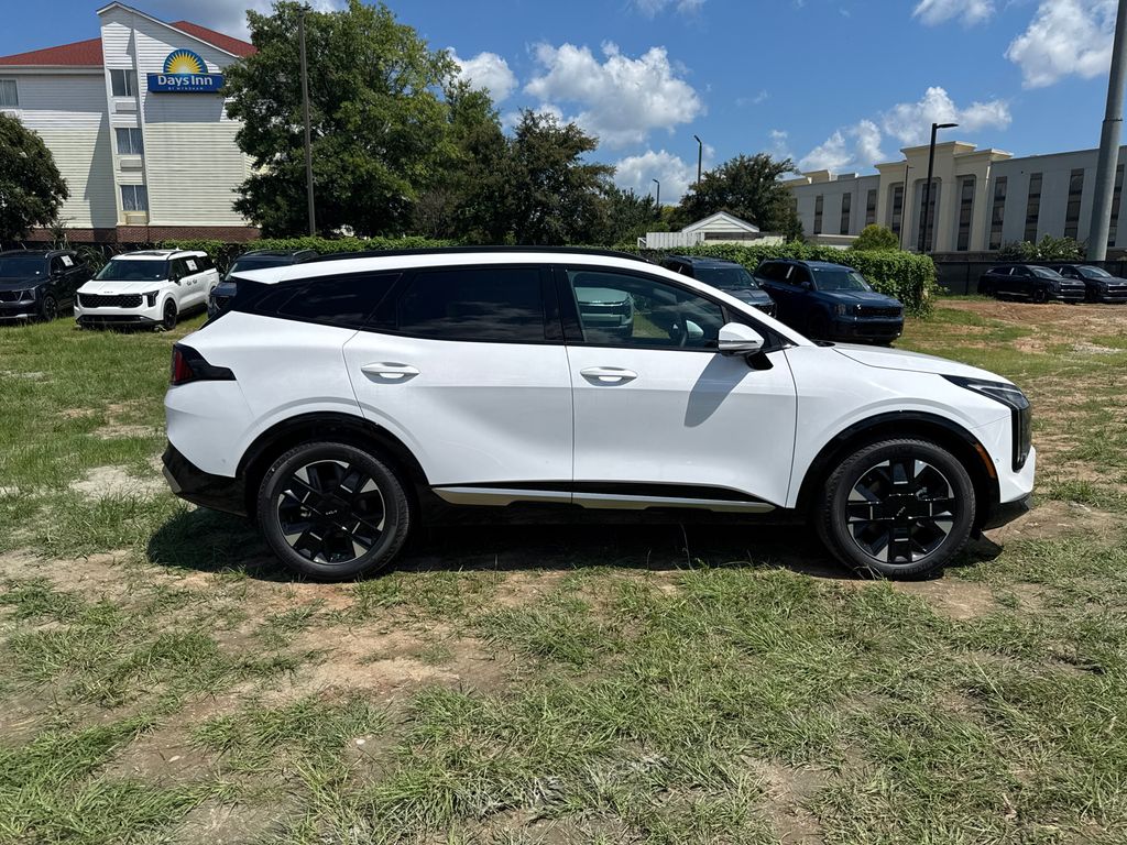 2026 Kia Sportage photo 2