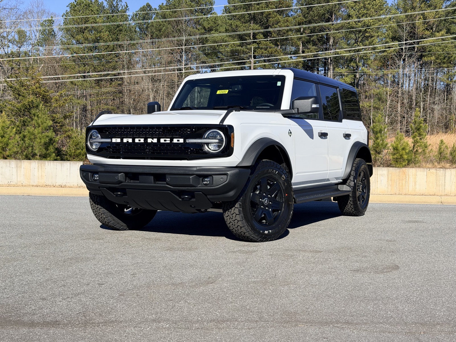 2025 Ford Bronco 4-Door Outer Banks's photo