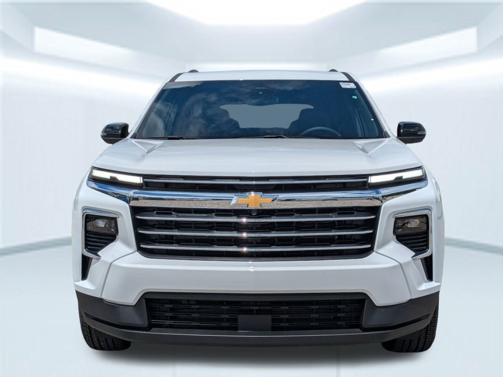 2025 Chevrolet Traverse photo 8