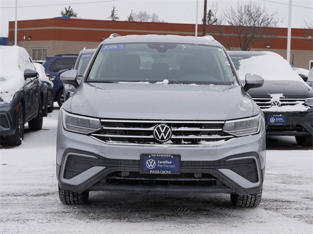 Certified 2024 Volkswagen Tiguan SE with VIN 3VV2B7AXXRM044879 for sale in Inver Grove Heights, Minnesota