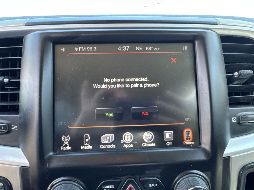 2016 Ram 1500 Big Horn photo 18