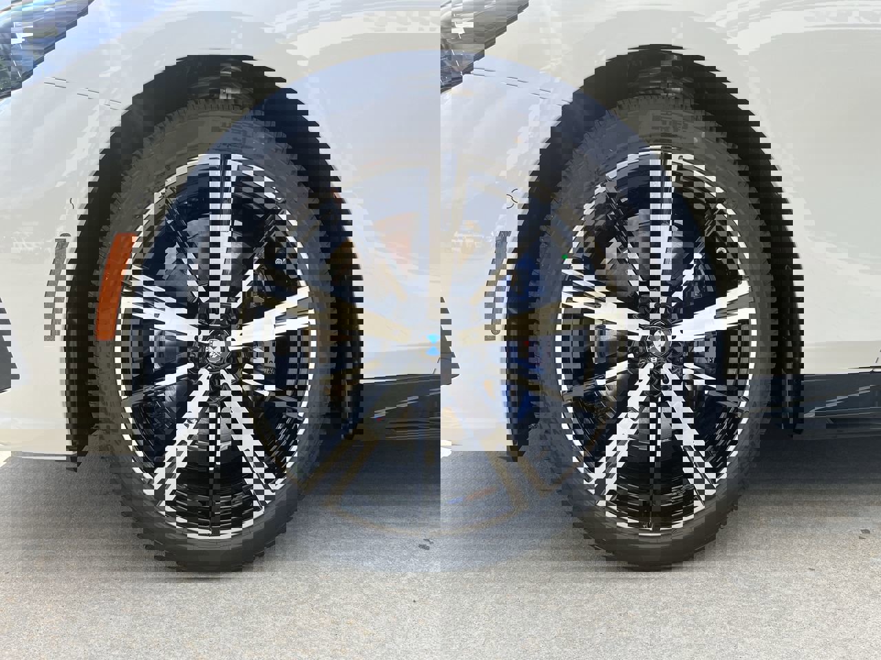 2026 Bmw 530i photo 13