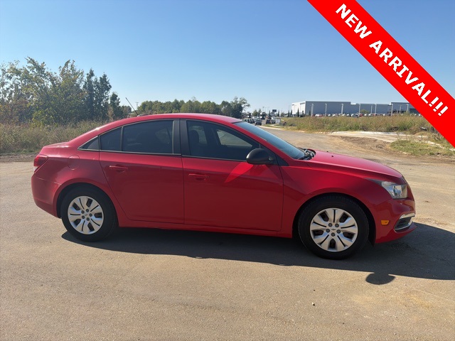 Used 2015 Chevrolet Cruze LS with VIN 1G1PA5SH1F7289975 for sale in Broken Arrow, OK