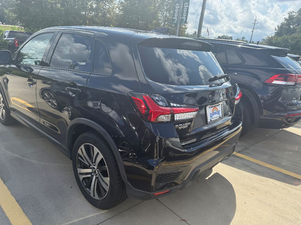 2021 Mitsubishi Outlander Sport ES photo 4