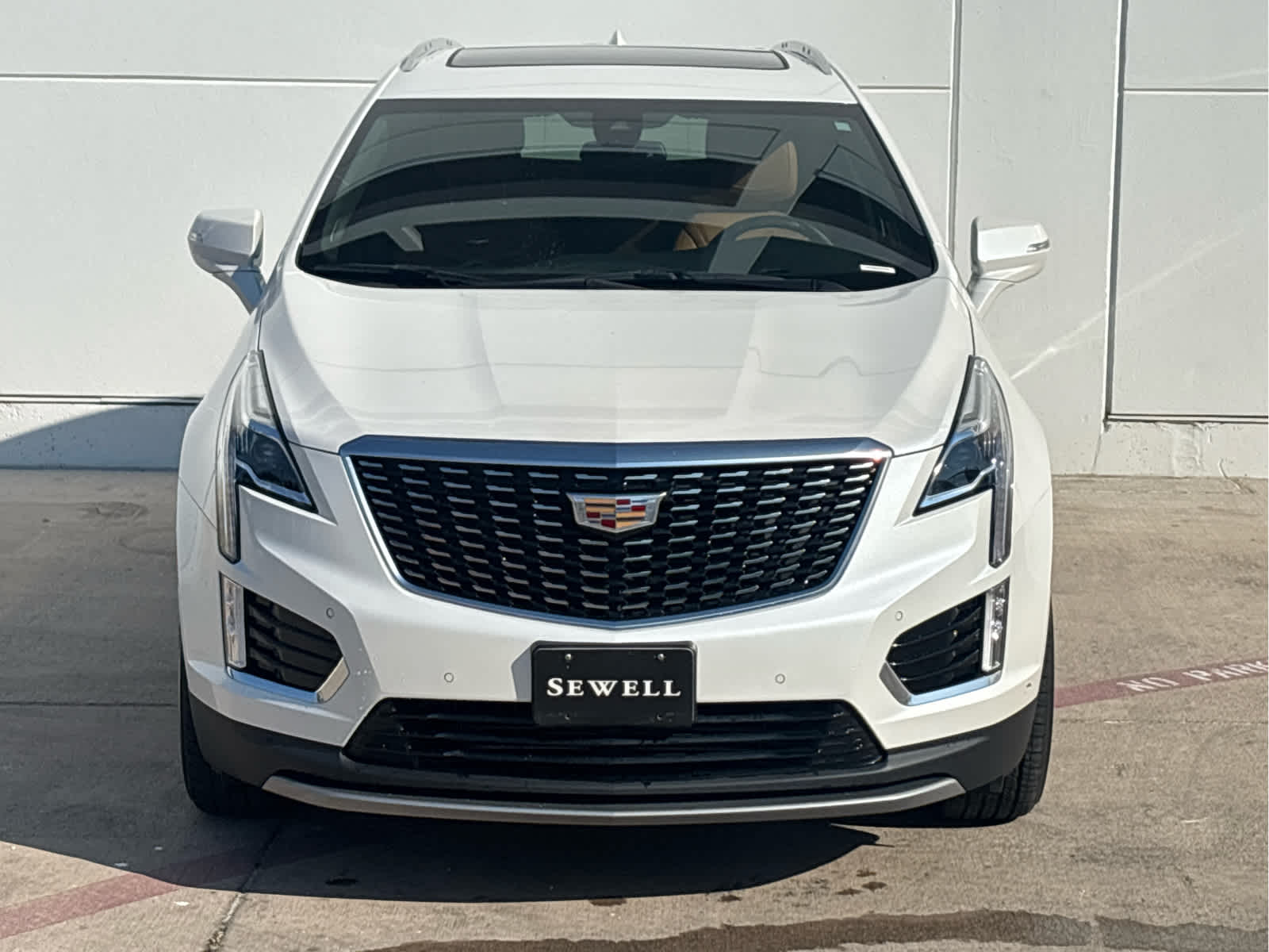 2023 Cadillac XT5 Premium Luxury photo 2