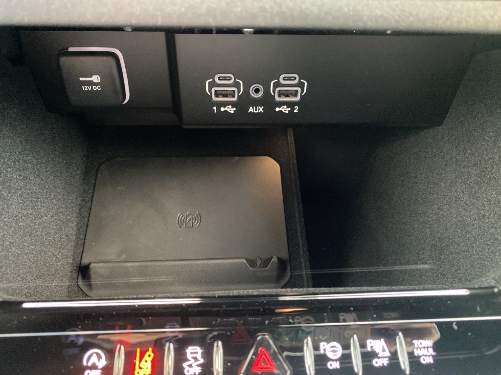 2025 Jeep Wagoneer L Base photo 24