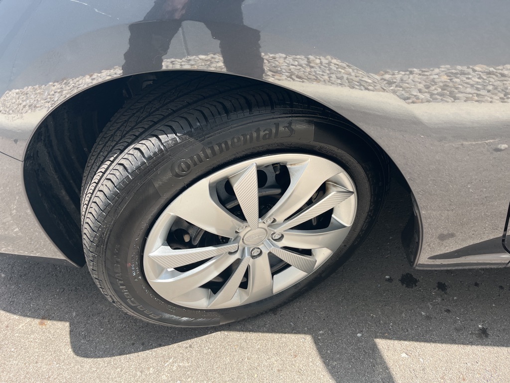 2023 Subaru Impreza Base photo 7