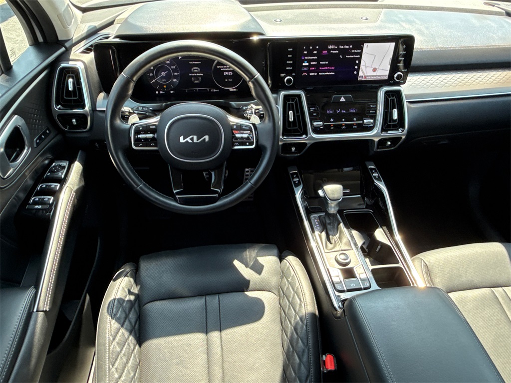 2023 Kia Sorento SX Prestige photo 23