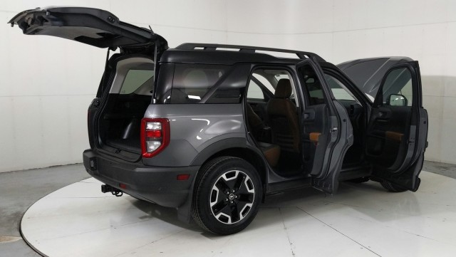 Used 2022  Ford Outer Banks image 12