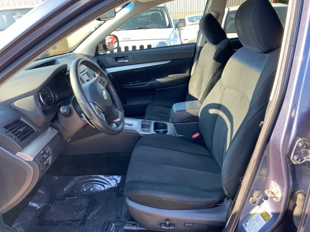 2014 Subaru Outback 2.5i Premium photo 8