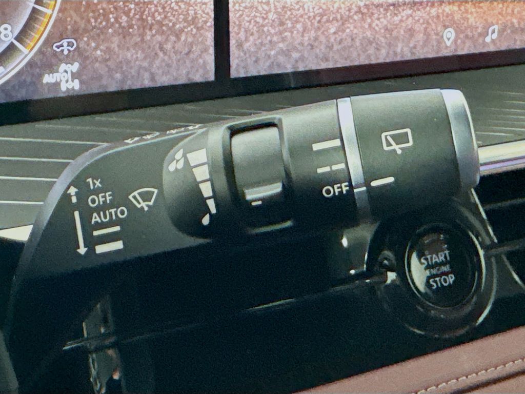 2026 Infiniti QX80 photo 10