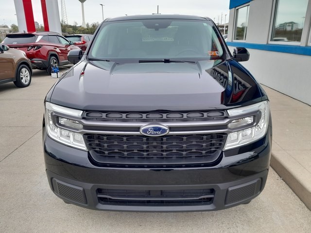 2023 Ford Maverick XLT photo 2