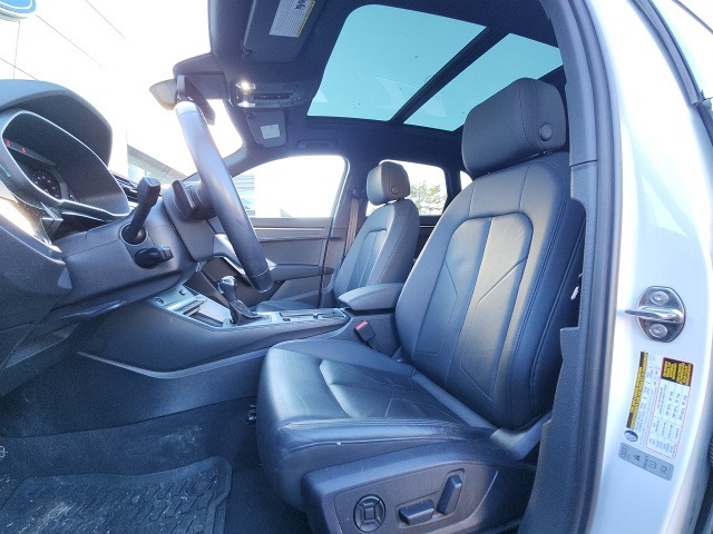 2021 Audi Q3 Premium Plus S line photo 11
