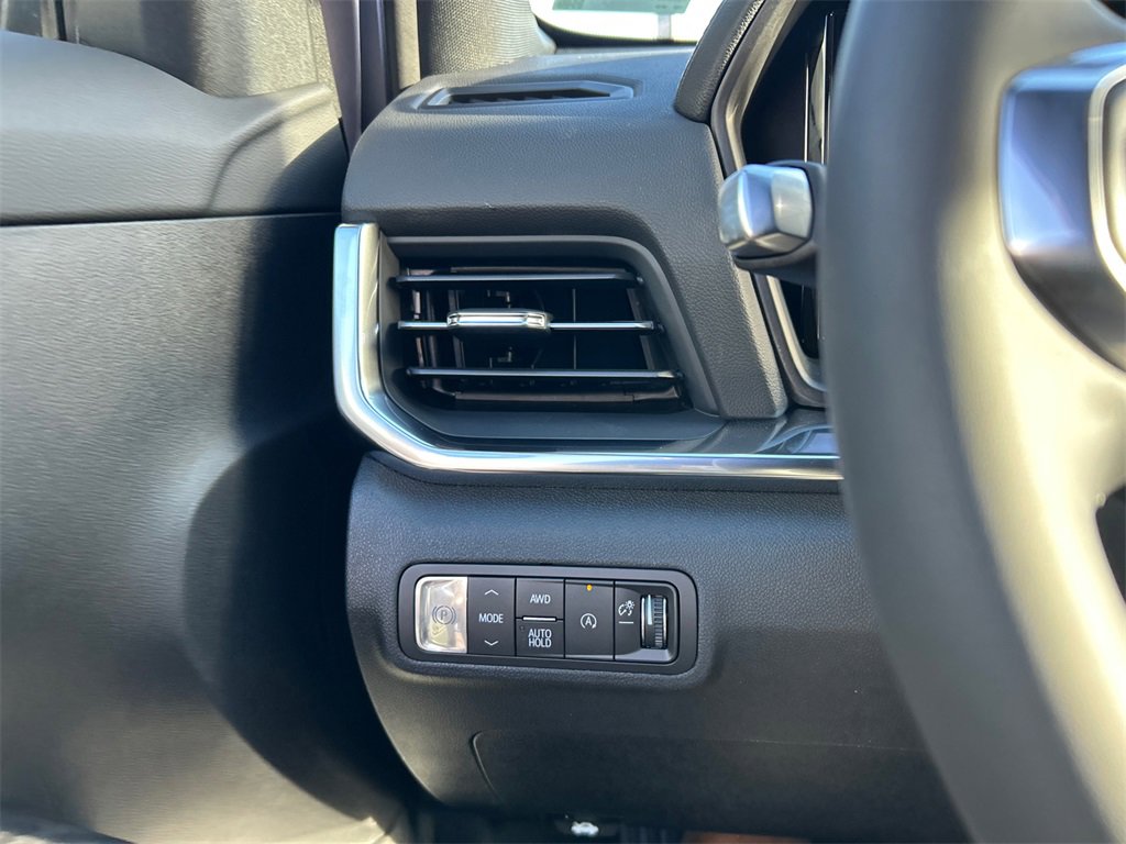 2026 GMC TERRAIN - Image 17