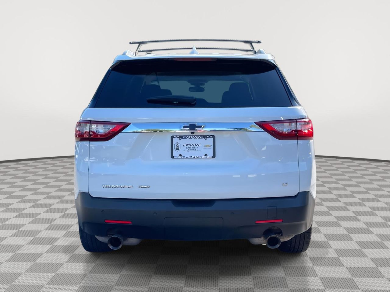 2018 Chevrolet Traverse 1LT photo 4