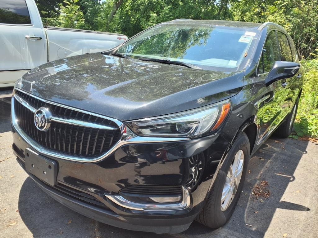 2020 Buick Enclave Essence photo 3